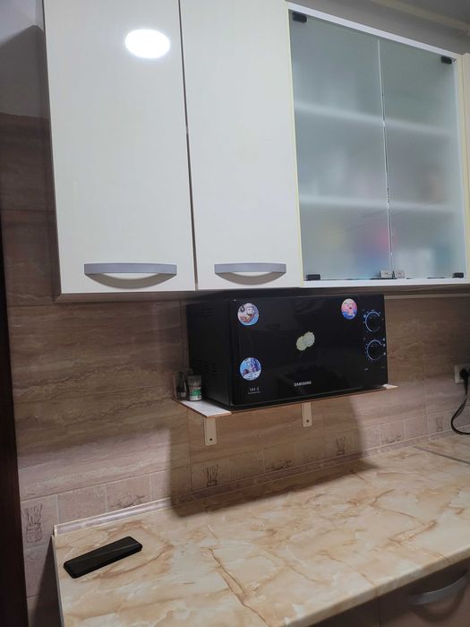 Vand mobila bucătărie