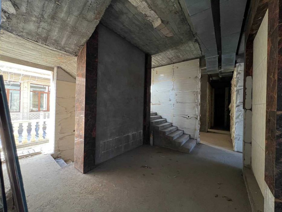 Коммерция 1396 м² | 2 здания + подвал | 1 линия Мирзо-Улугбек