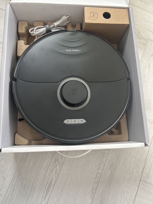 Робот Roborock S8