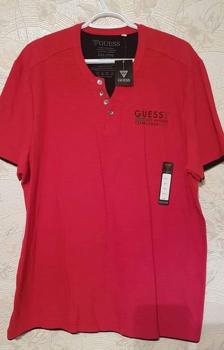 Tricouri GUESS  Originale , noi cu etichetă aduse din America.