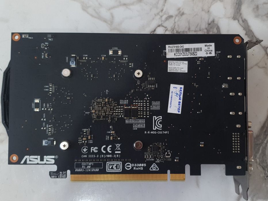 Продаю видеокарту ASUS GeForce GTX 1650 Phoenix