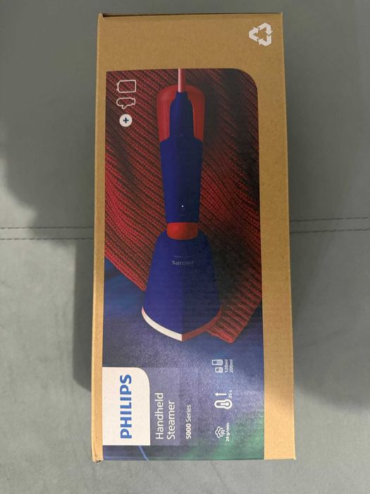 Vand aparat de călcat vertical cu aburi Philips 5000