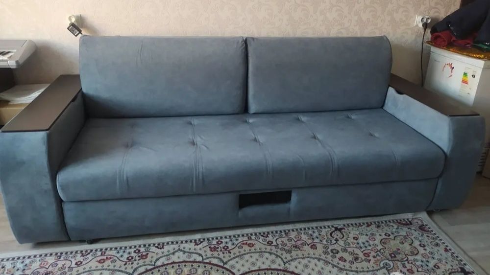 Диван в хорошем состоянии