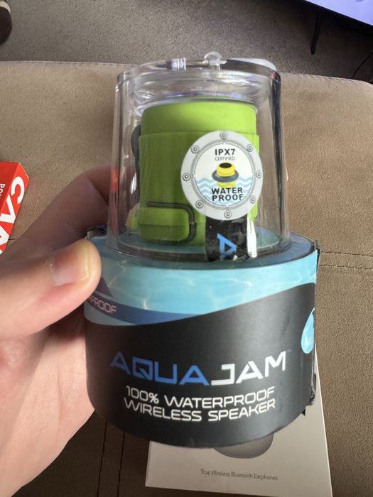 Bluetooth Слушали + външна батерия + mini speaker