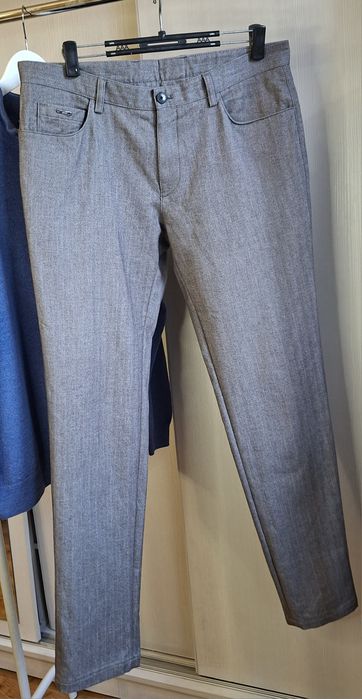 Оригинальные брюки от HugoBoss