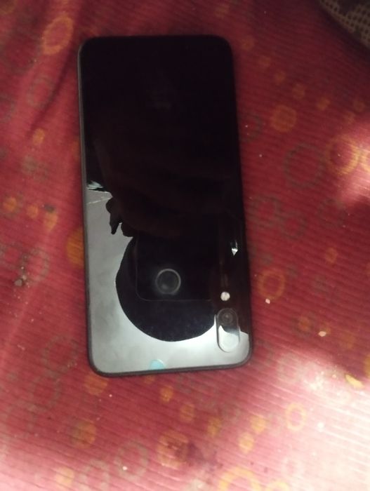 Redmi not 7 xotira 32gb holati zoʻr srochna sotiladi