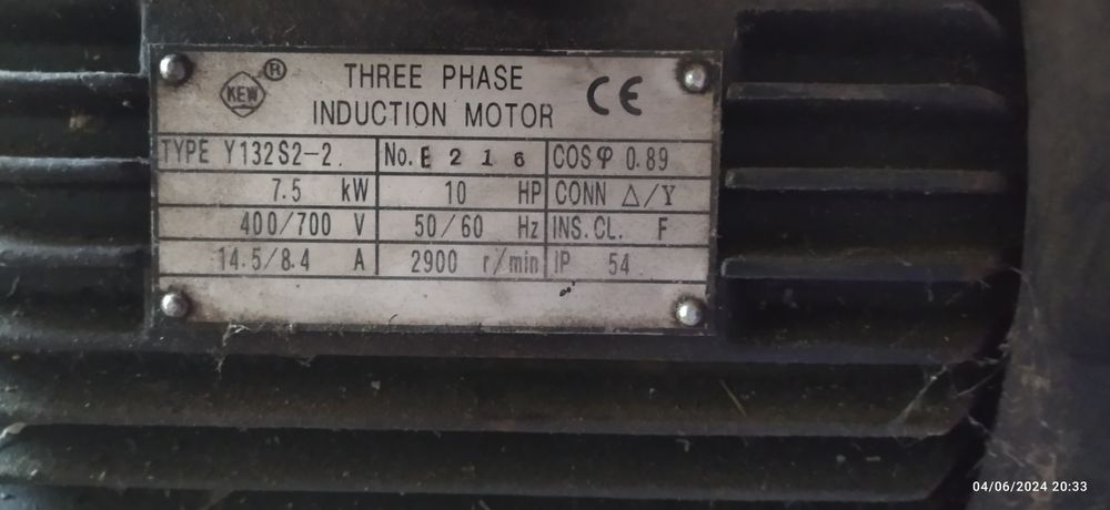 Motor trifazic functional