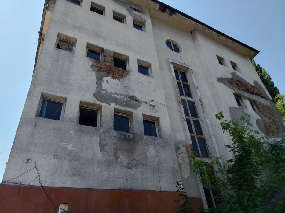 Продава се Промишлена сграда в Кюстендил, Осогово - 1340 кв.м за 299 €/кв.м - Снимка #5