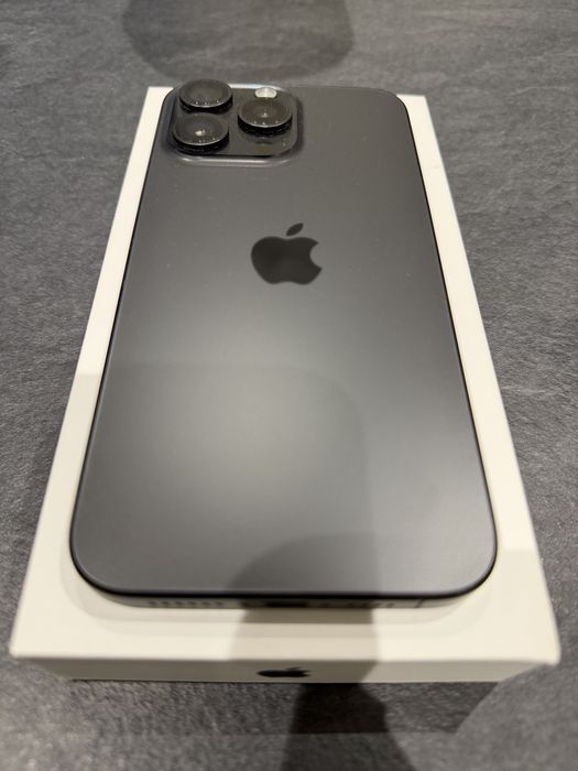 Iphone 15 Pro Max 256 GB Black Titanium stare foarte bună