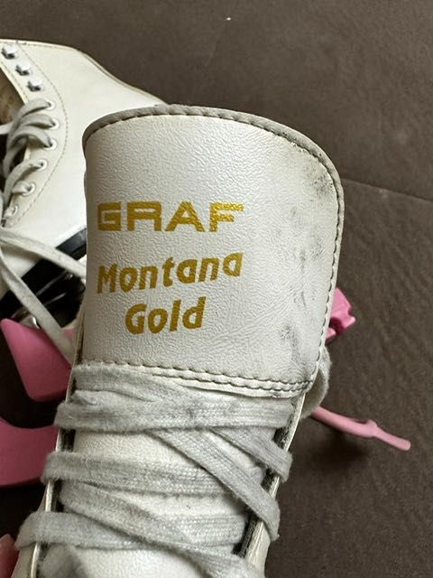 Коньки полу профессиональные