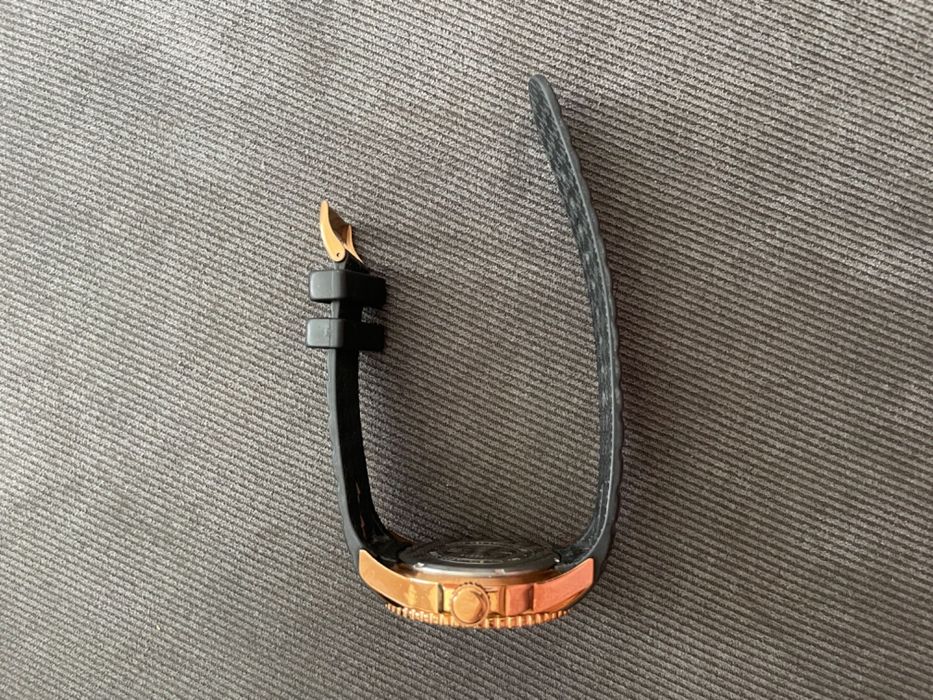 Унисекс часовник със силиконова каишка Esprit