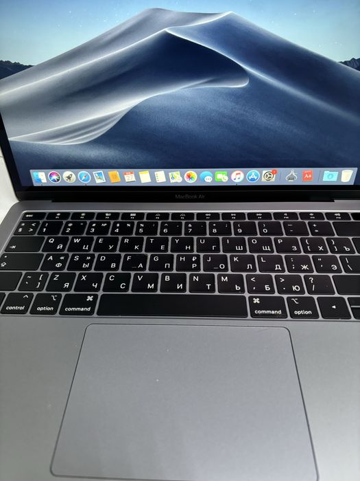 Macbook Air 13 2019года