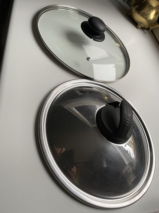 Capace 2 bucati - 35 de lei