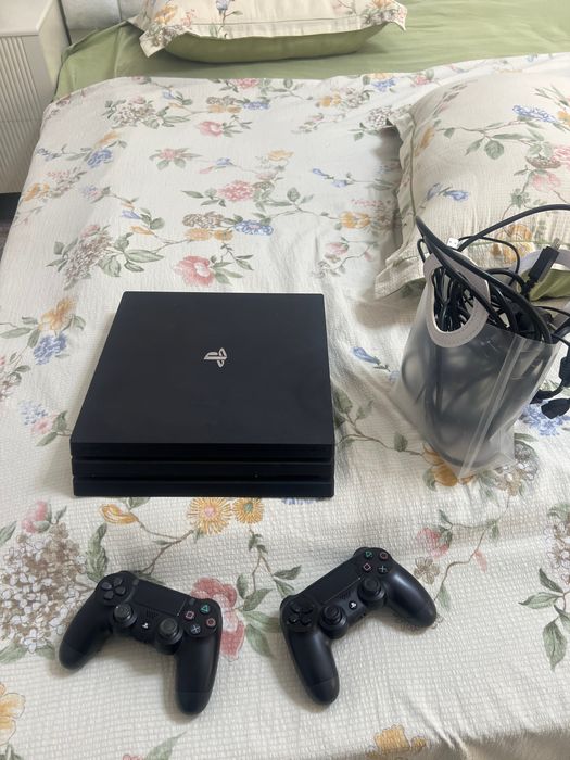 playstation 4 pro 2 ta jostik