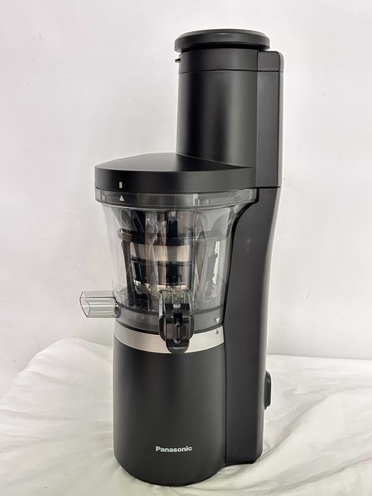 Сокоизстисквачка студено пресоване Panasonic  (Slow Juicer) – нова!