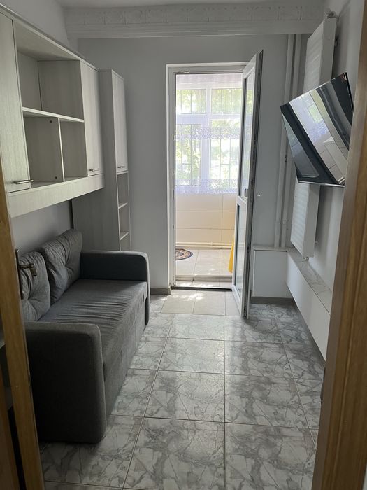 Apartament 2/3 camere langa universitate zona ciresica