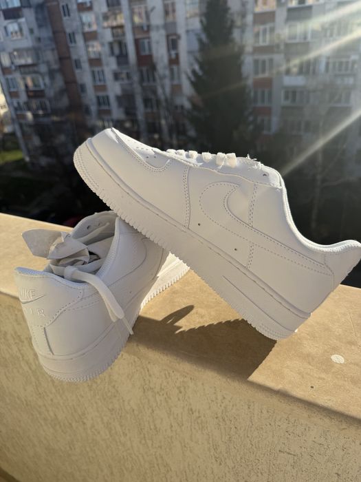 Nike air force white