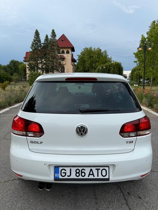 Volkswagen e-Golf 2012 benzină, 5.000 € — imagine 4