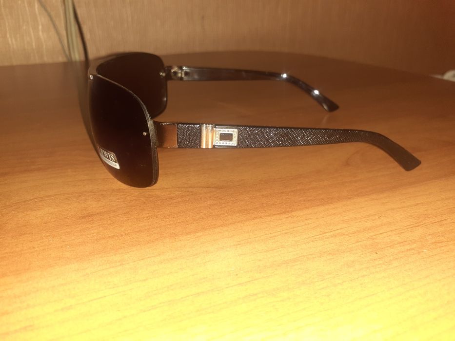 Продам очки мужские