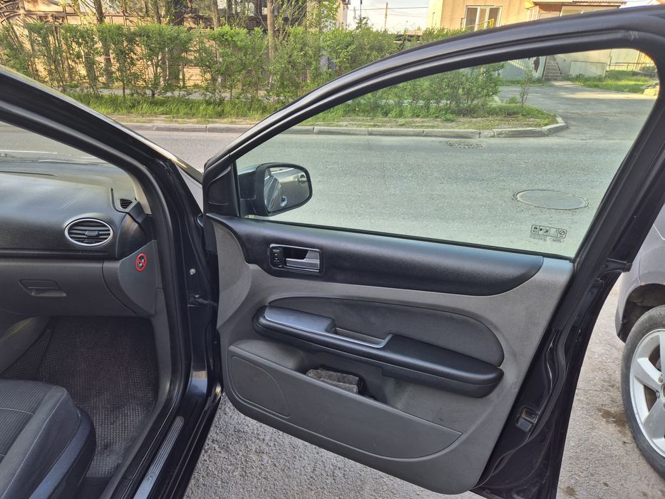 Ford focus 2008г универсал 1.8