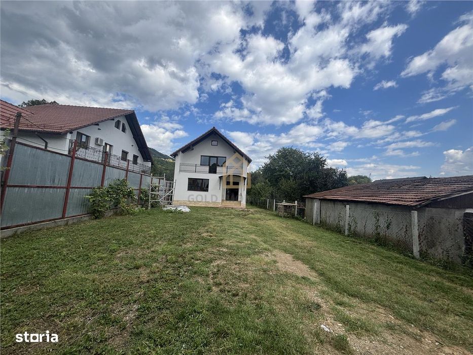 Casa de vanzare Valea Borcutului