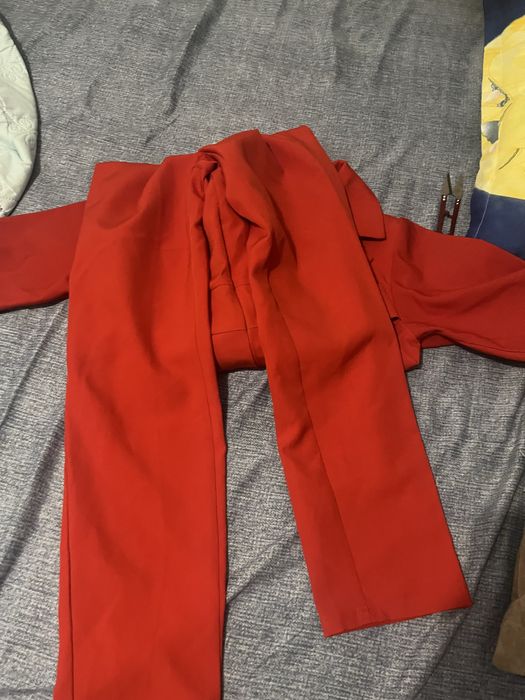 Продам комбенизоны и платья