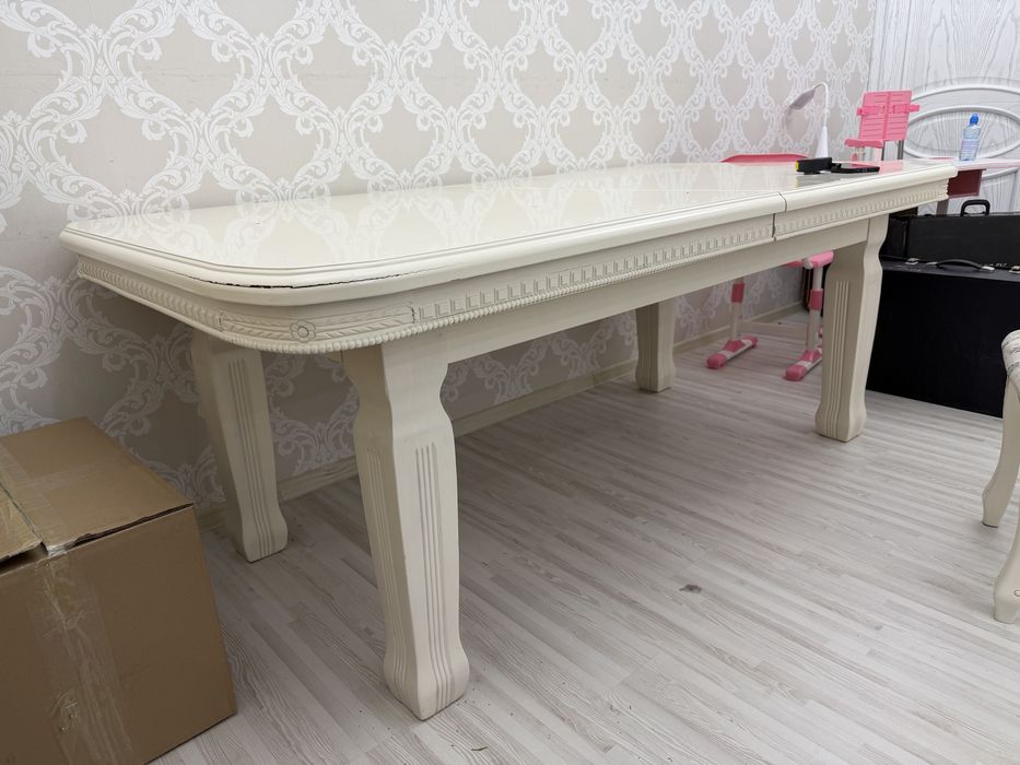 Стол со стульями 11 штук