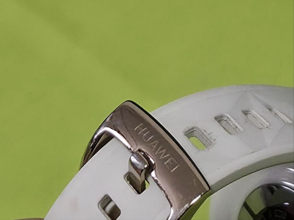 КАТО НОВ 42mm Huawei watch GT 5 Pro Yettel Гаранция 2026 White gt5