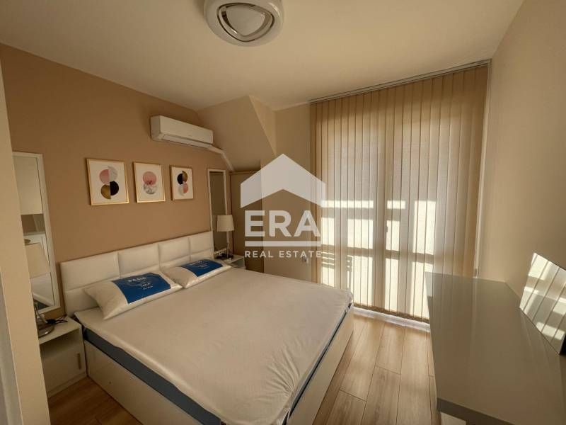 Дава се под наем Тристаен апартамент в Варна, Цветен квартал - 80 кв.м за 742 € - Снимка #8