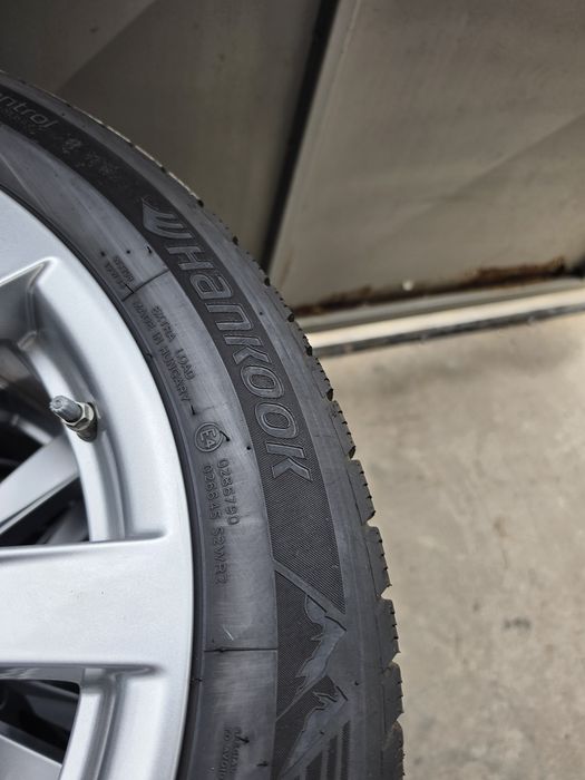 4 Броя 255/45/19 Hankook 2x7mm 2x6,3mm 23dot