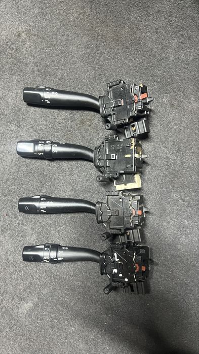 Подрулевой переключатель Камри 40