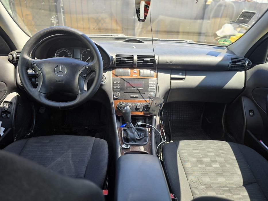 Mercedes c class c 200