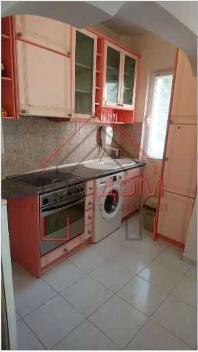 Дава се под наем Тристаен апартамент в Варна, Център - 100 кв.м за 612 € - Снимка #2