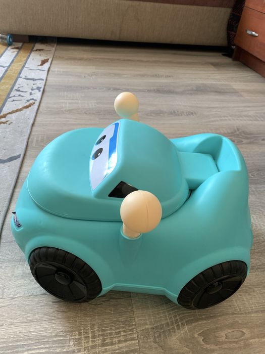 Детский горшок машинка