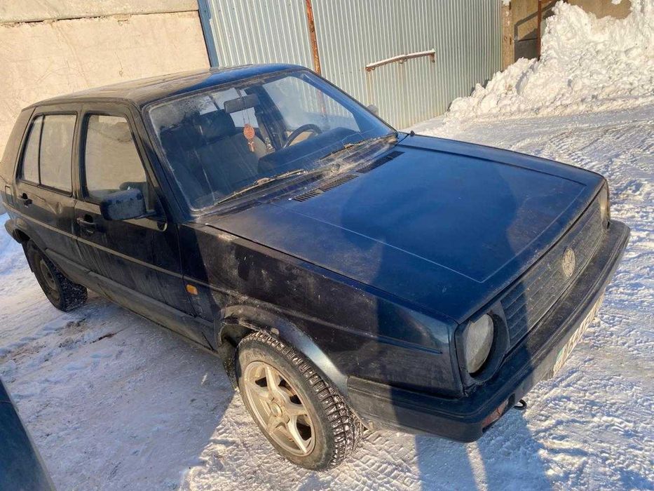 Продам голф 2 обем 1.8 карбератор