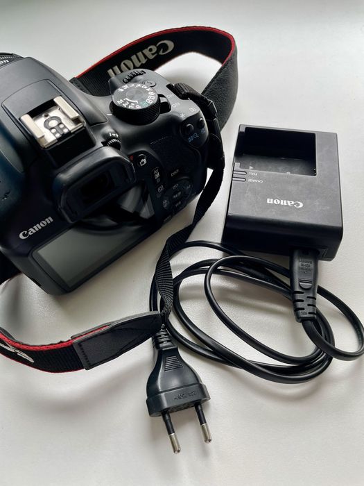 Фотоаппарат canon 1300d