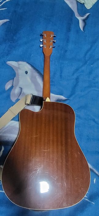 Акустическая Гитара