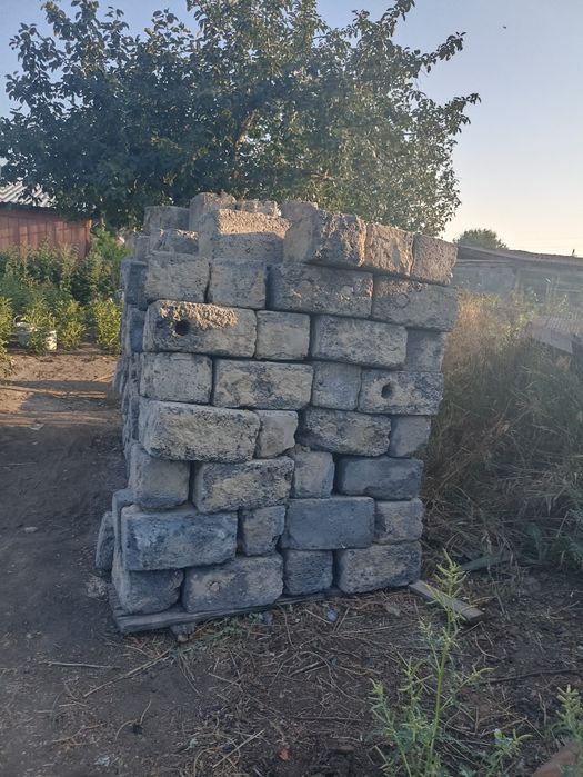 Продам шлакоблоки  б/у