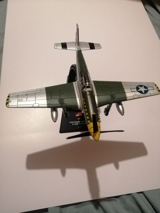 Колекция метални модели