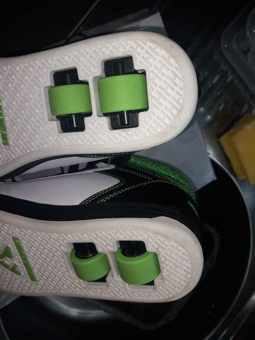 Маратонки с колелца Heelys -39 номер