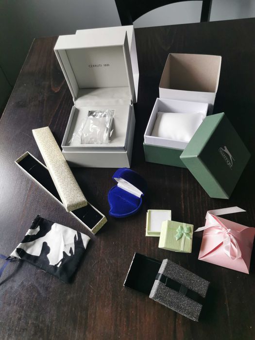 Кутии за бижута и подаръци