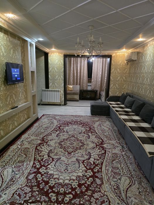 Сдается 2 ком центре Момышулы 15000