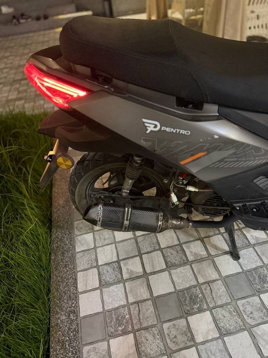 V max. Bir qul haydalgan