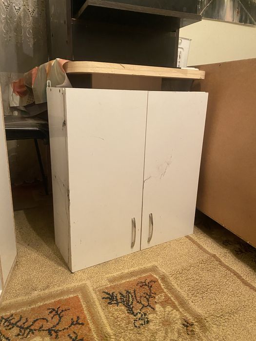 Мебель в салон тумбочка шкафчик