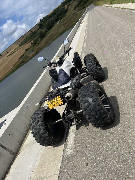 Vînd atv jinling 250