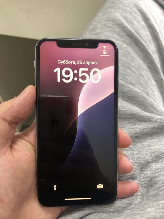 Айфон x 256гб.