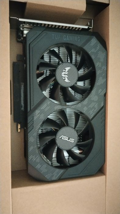 Видеокарта Asus GeForse RTX 1650