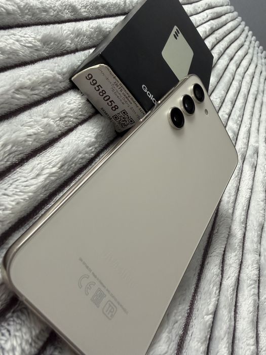 Samsung Galaxy S 23+