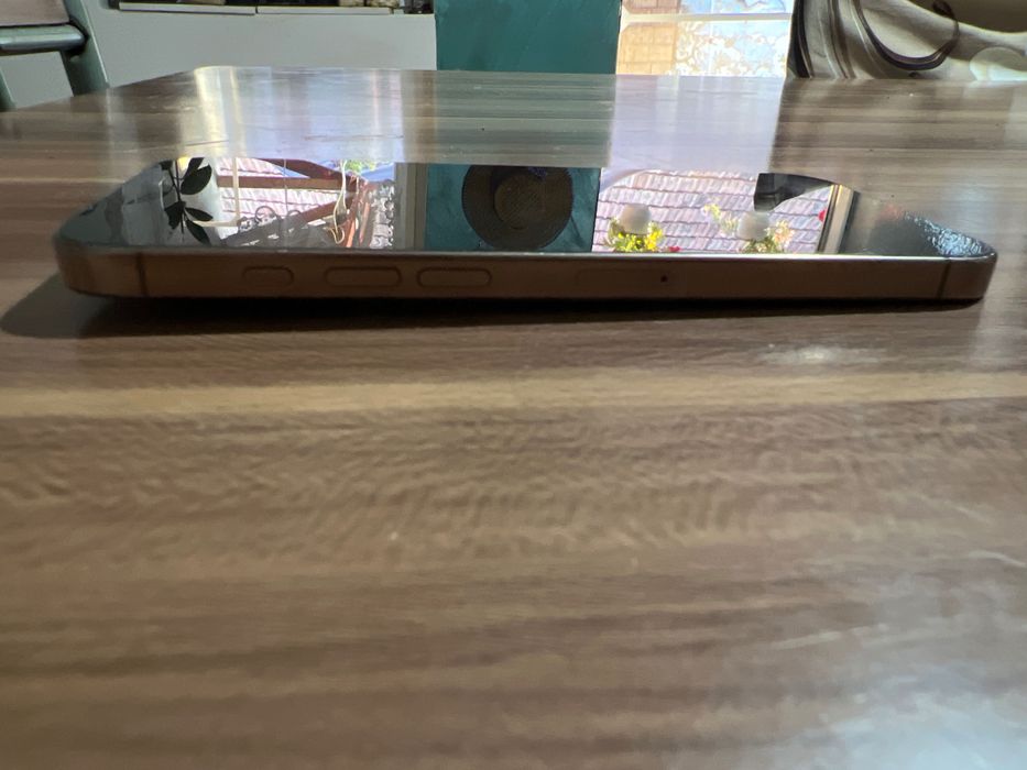 Telefon iPhone 16 pró max