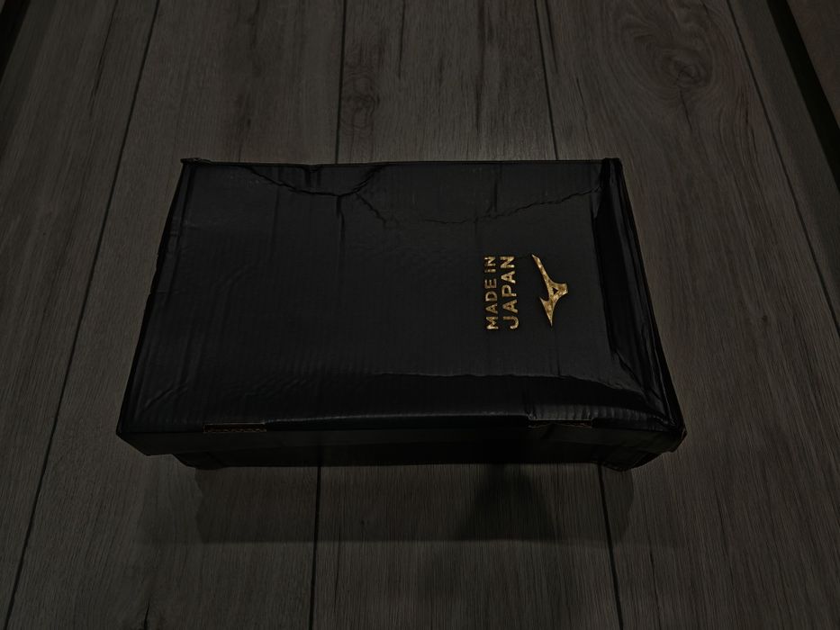 Футбольные бутсы Mizuno morelia neo